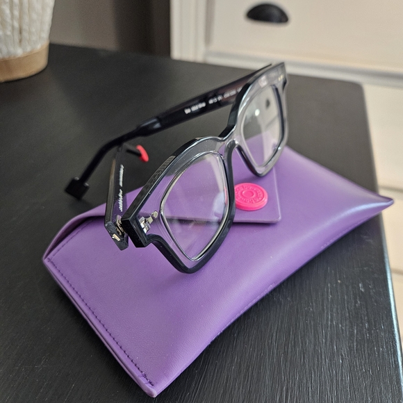 Stylish Sabine Be  Glasses with Purple Case main image 2
